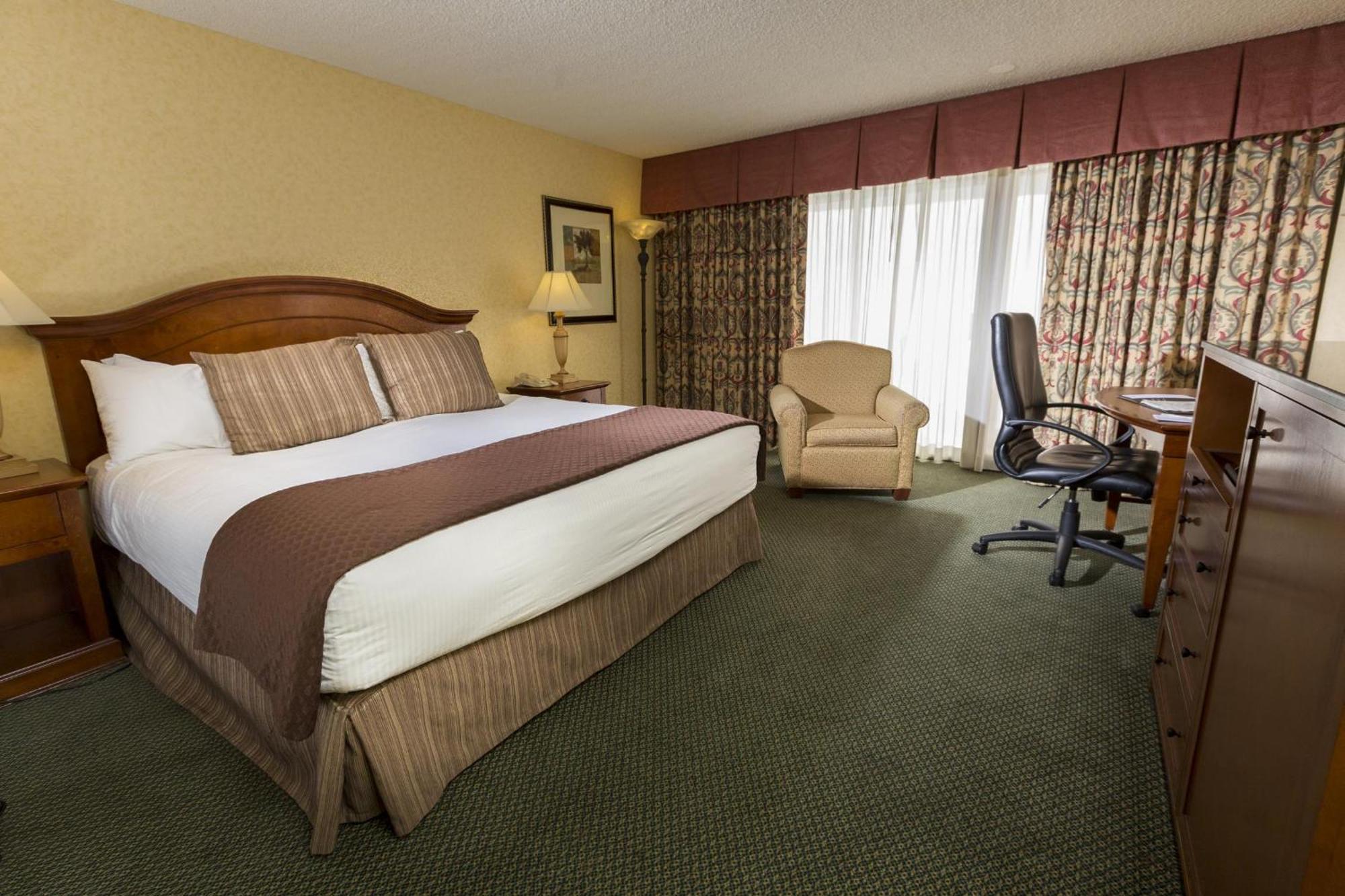 Red Lion Hotel Кус-Бей Екстер'єр фото