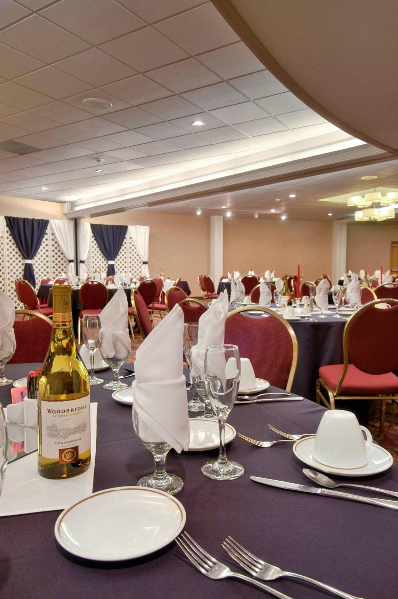 Red Lion Hotel Кус-Бей Ресторан фото